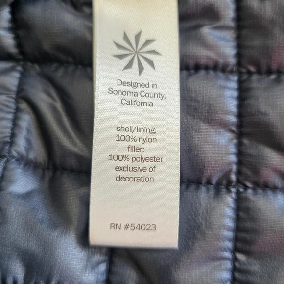 Athleta Grandview Prima Loft Long Quilted Jacket Navy Lightweight Puffer-SZ S - Picture 12 of 14